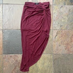 Lulus burgundy skirt small